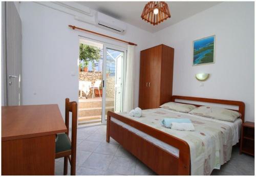 Mirja With Parking SA3 — hotel in Primosten