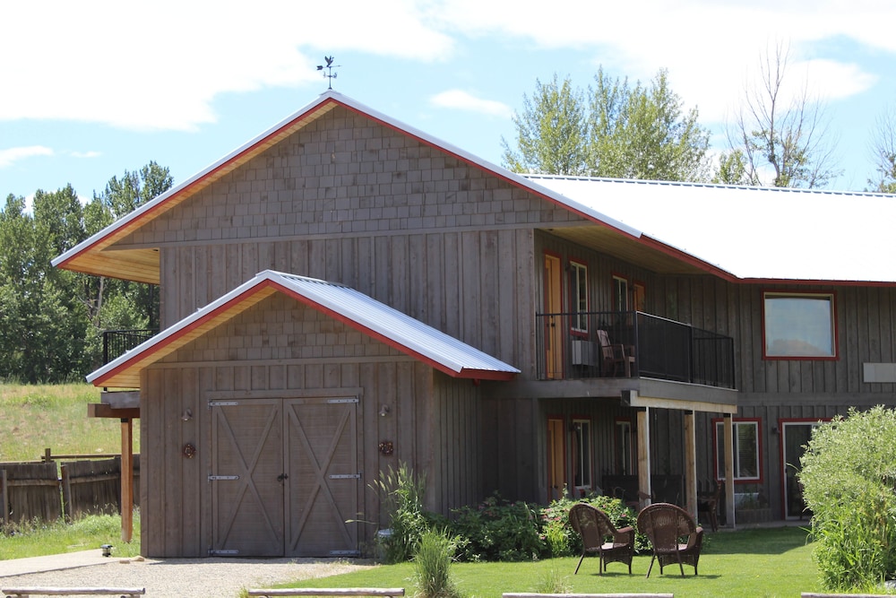 Mt Gardner Inn - photo 47