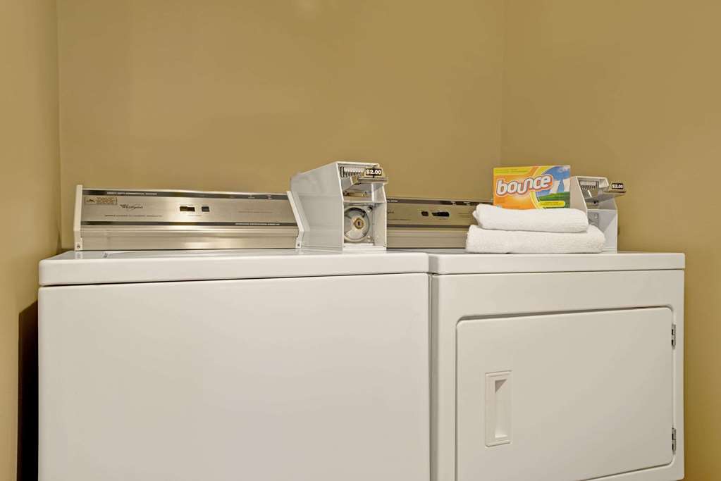 Super 8 by Wyndham Melrose - photo 14