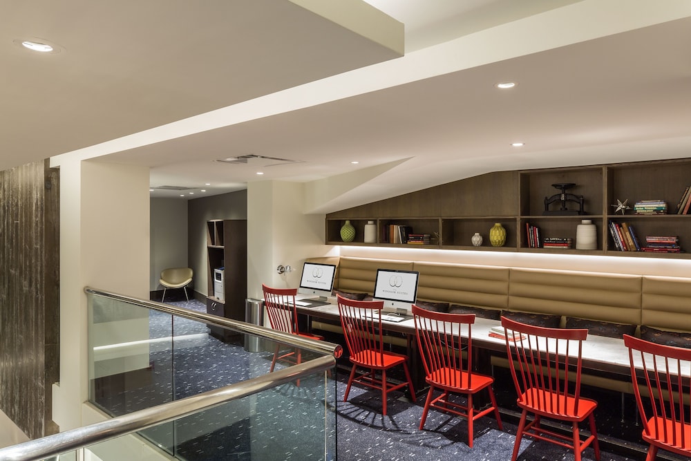 The Windsor Suites - photo 53