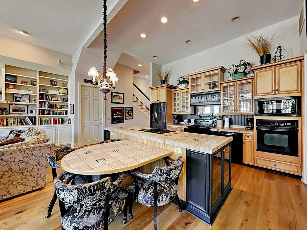 8 Mizzenmast Court at the Sea Pines Resort - photo 7