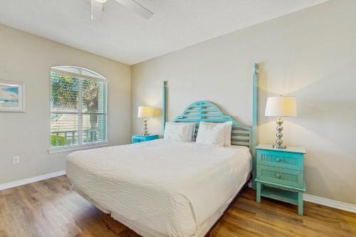 Emerald Shores - last minute hotel in Destin