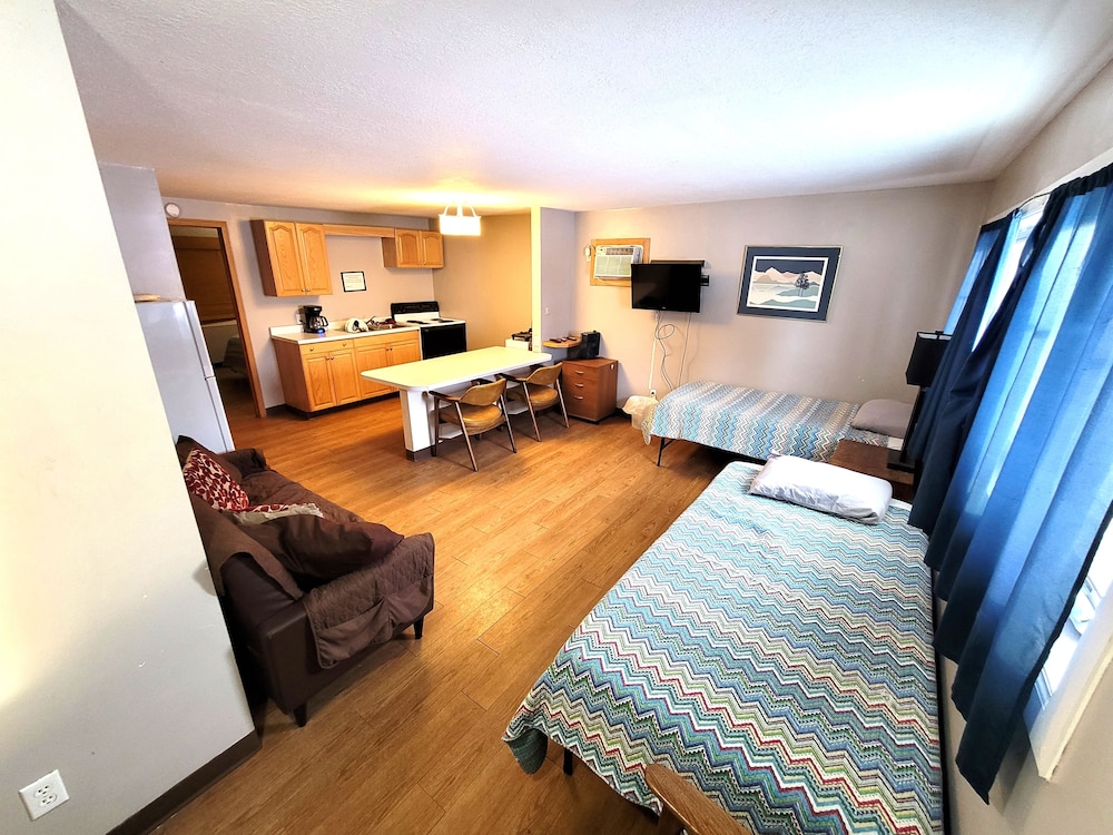 Norman Motel - photo 21