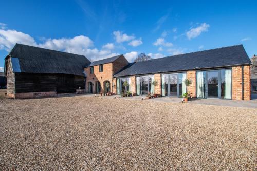 The Linhay — 4-Star Luxury Hotel in Peterborough, United Kingdom