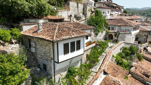 Berat Villa Lions Gate 1 — 4-Star Luxury Hotel in Berat, Albania