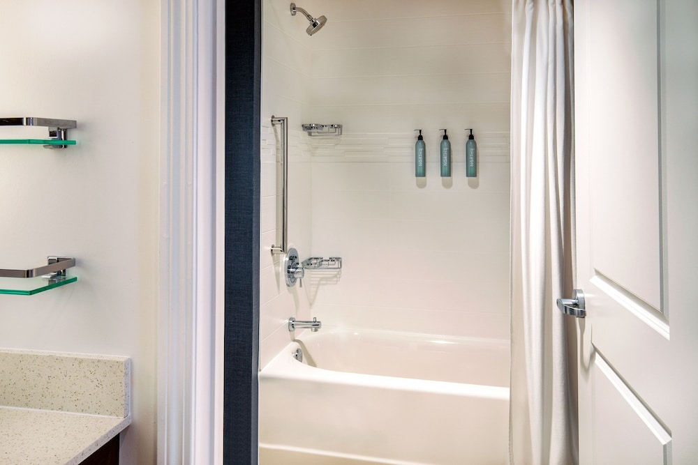 Residence Inn by Marriott Boston Cambridge - photo 19