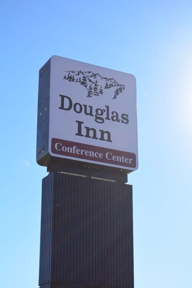 Douglas Inn & Conference Center - photo 68