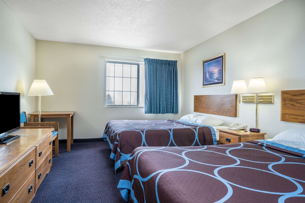 Super 8 by Wyndham Neillsville WI - photo 14