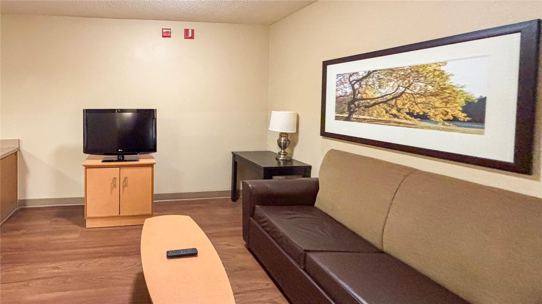 Studio 6 Suites Greenville SC Haywood Mall - photo 31