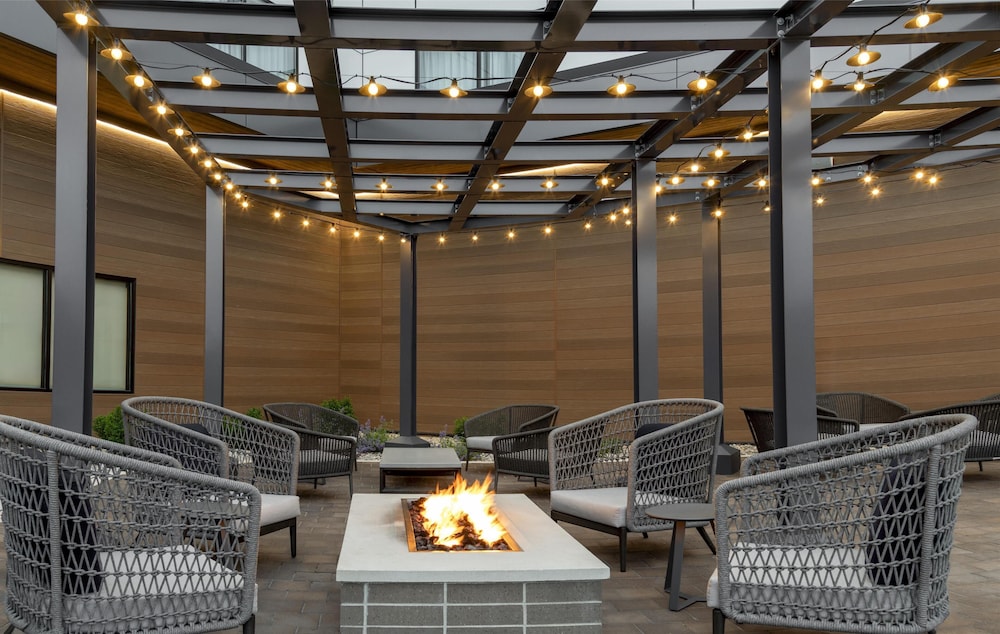 Homewood Suites by Hilton Holland - photo 55