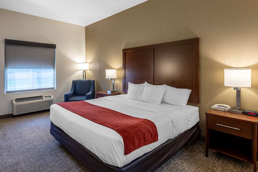 Comfort Inn & Suites Greenville I 70 - photo 12