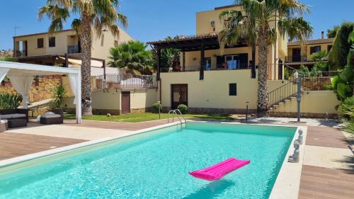 Villa Itaca — 4-Star Luxury Hotel in Custonaci, Italy