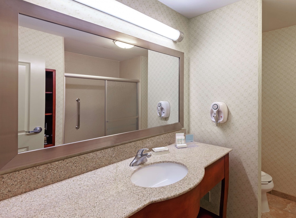 Hampton Inn & Suites El Paso West - photo 34