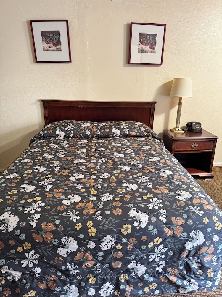 Federal Way Motel - photo 9