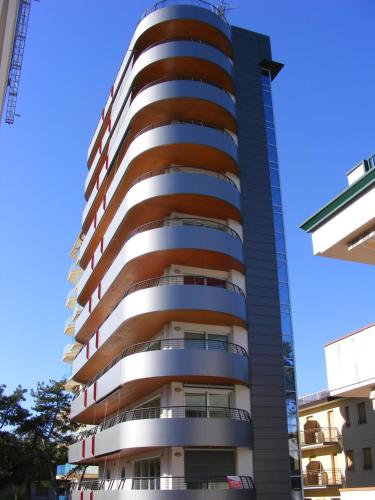 Torre Argonavis — 4-Star Luxury Hotel in Lignano Sabbiadoro, Italy