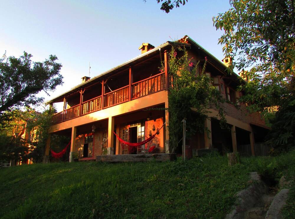 Pousada Tangar — hotel in Lima Duarte