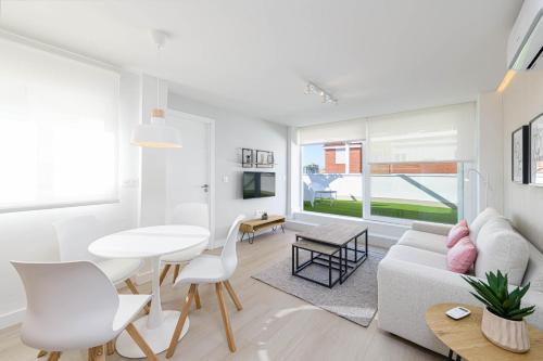 WintowinRentals Exclusivo A tico cerca de la playa. — 4-Star Luxury Hotel in Malaga, Spain