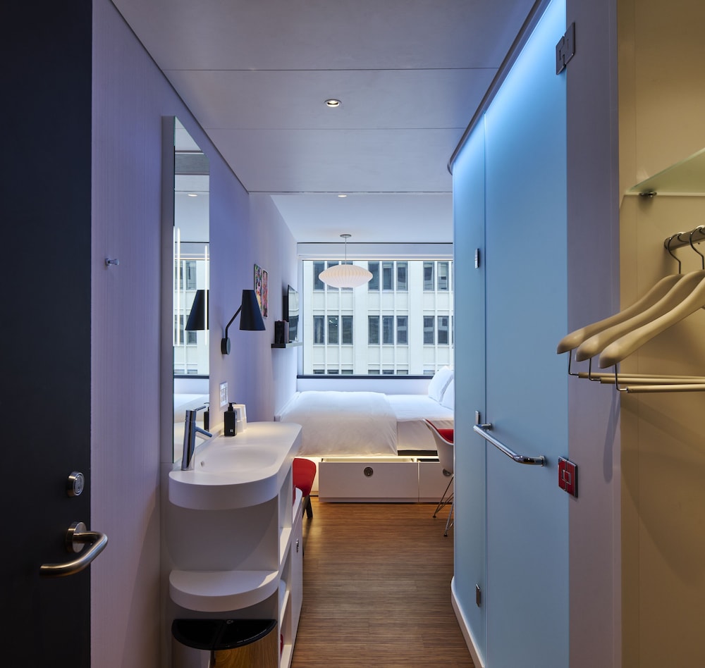 citizenM Austin Downtown - photo 34