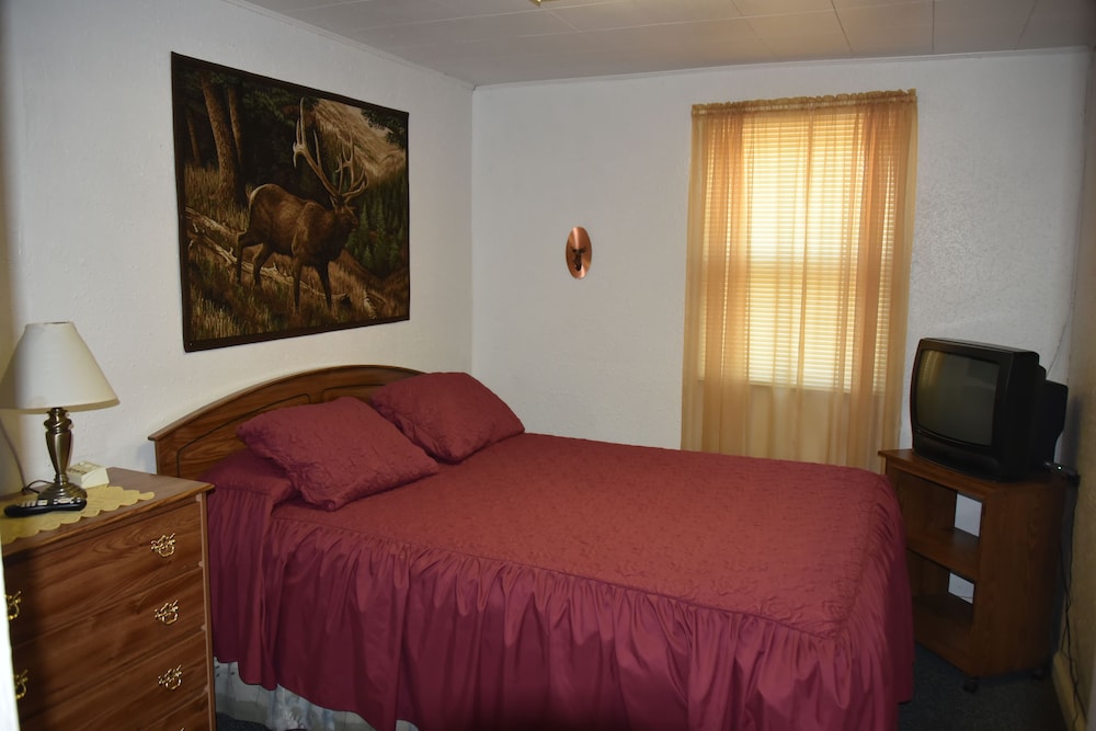 Royals Inn Motel - photo 20