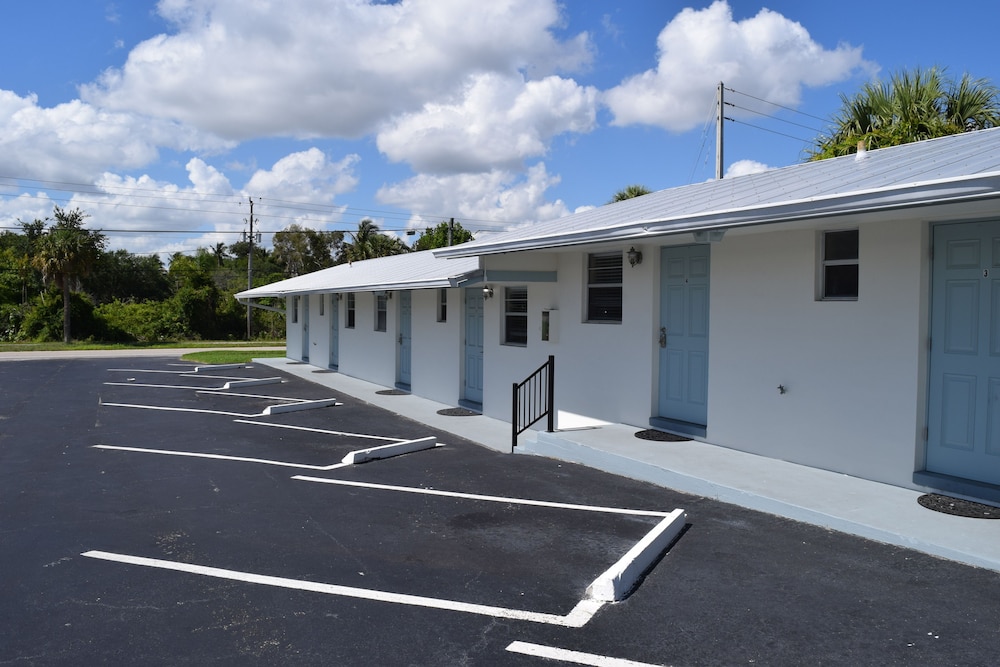 Caribbean Shores Jensen Beach Motel — hotel in Jensen Beach