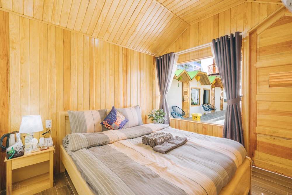 Da Lat Cam Ly Hotel — Da Lat