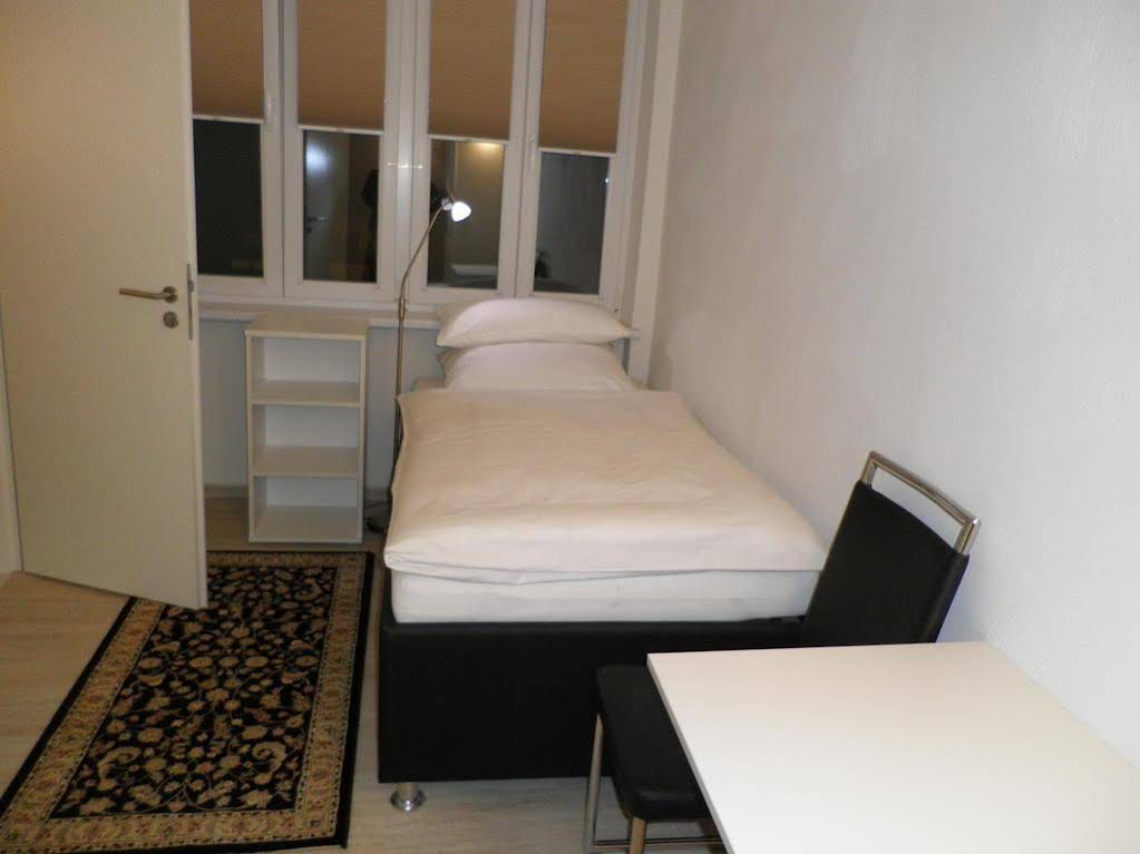 Astra Hotel — Kaiserslautern — photo 4