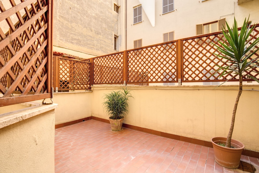 מרפסת / טרסה