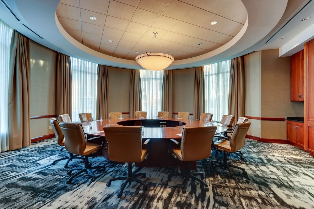 The Chattanoogan Hotel Curio Collection by Hilton - photo 74