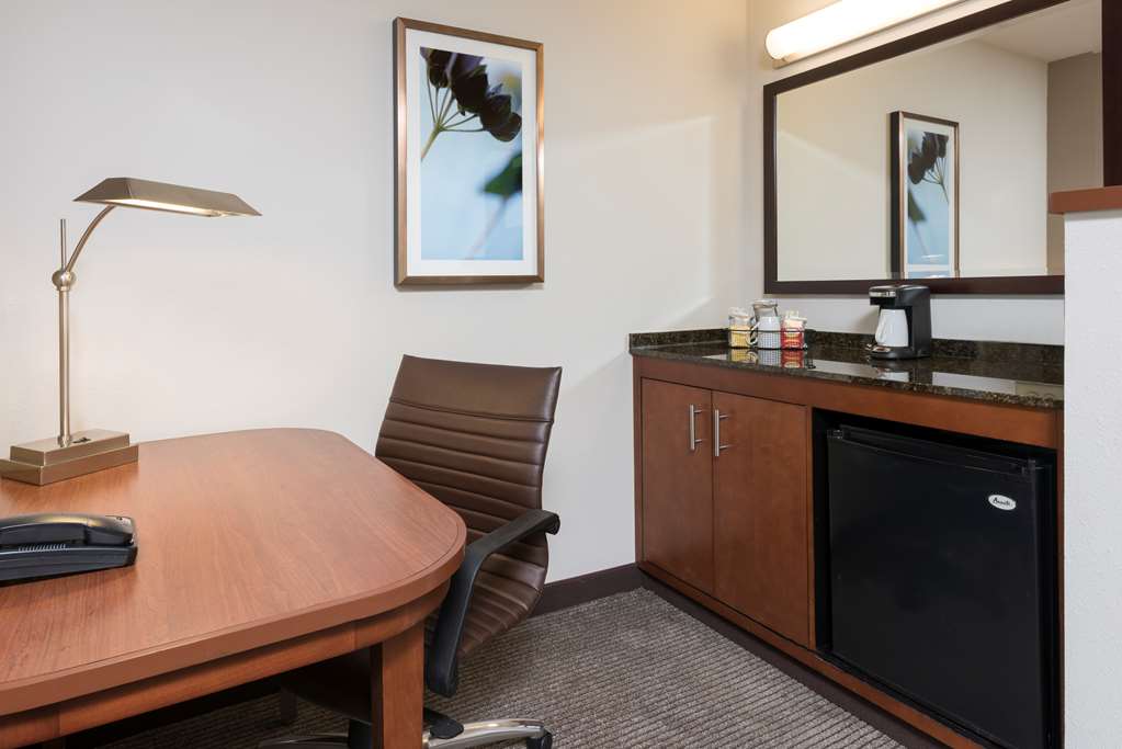 Hyatt Place Lexington - photo 19