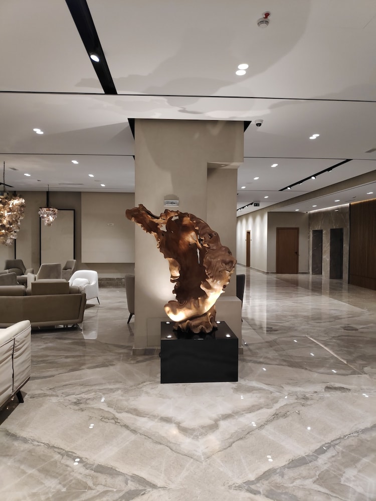 Supreme Hotel and Spa — Golem — photo 3