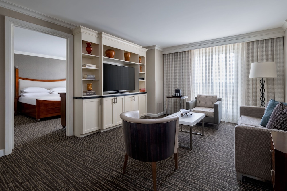 Marriott Macon City Center - photo 3