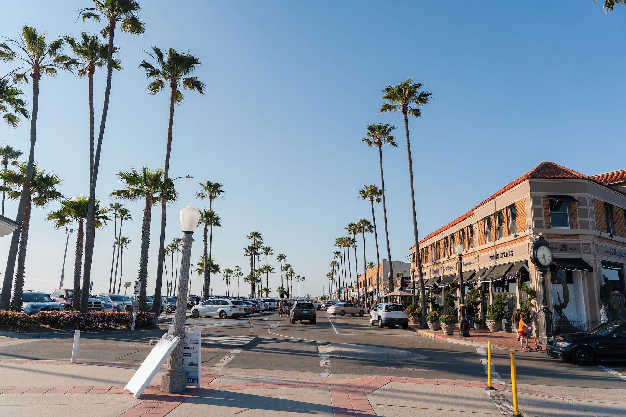 Newport Beach Hotel A Four Sisters Inn in Newport Beach, United States