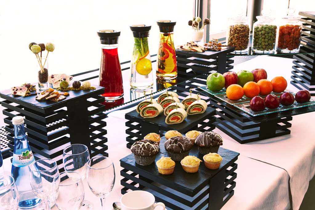 Steigenberger Graf Zeppelin, Stuttgart, Germany - Meeting break