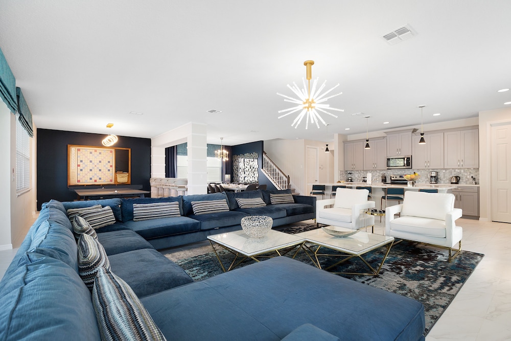 Solara Resort Luxury 9 Bedroom Homes - photo 36