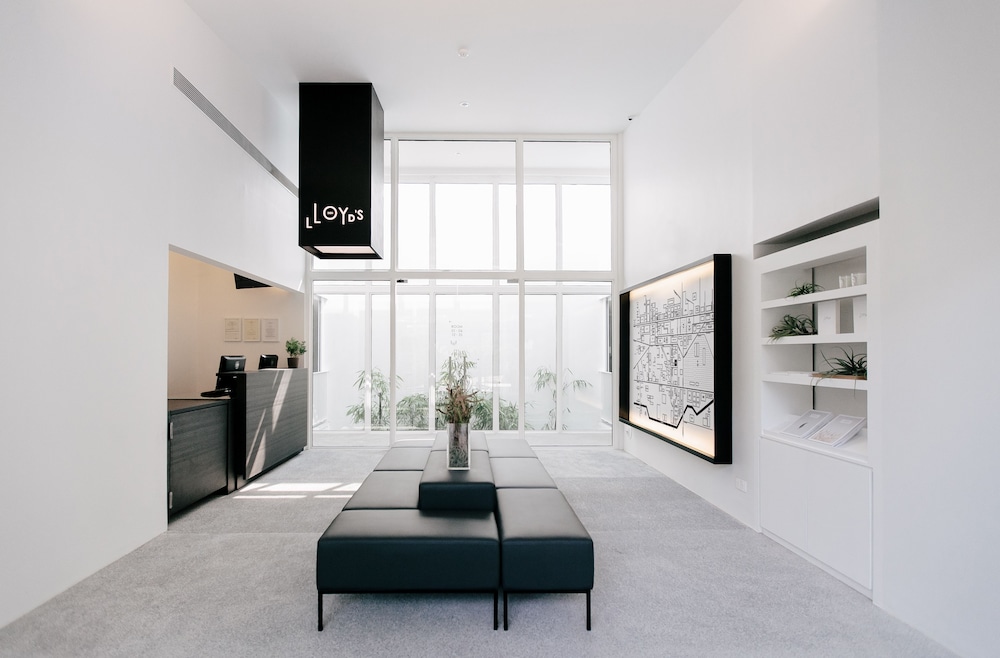 Lloyd's Inn - last minute hotel in Singapore