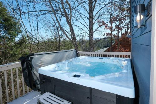 Family Getaway - last minute hotel in Pigeon Forge
