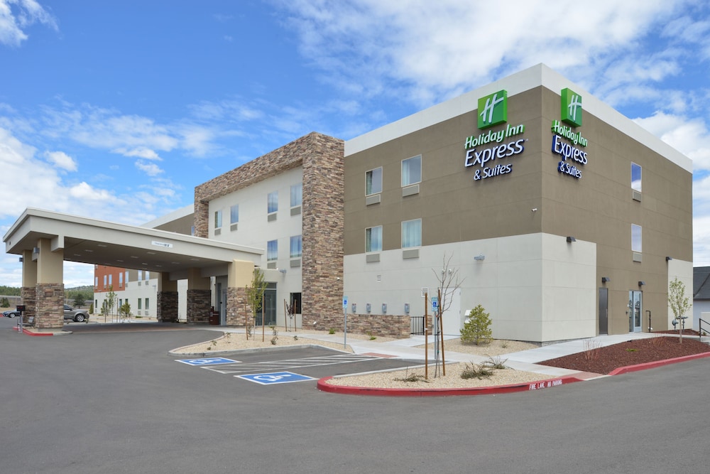 Holiday Inn Express & Suites Williams by IHG in Williams, United States