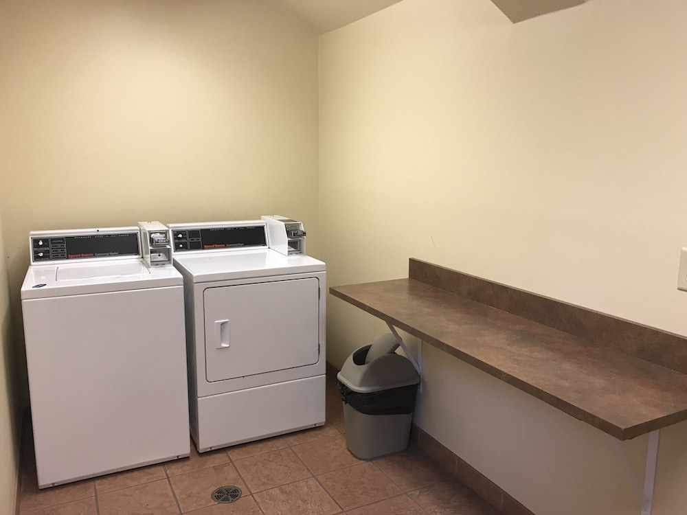 C'mon Inn Bozeman - photo 15