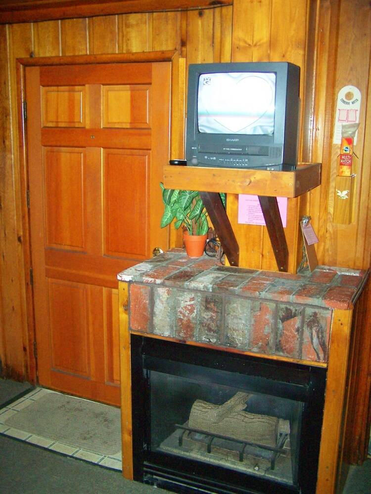 Golden Bear Cottages - photo 50
