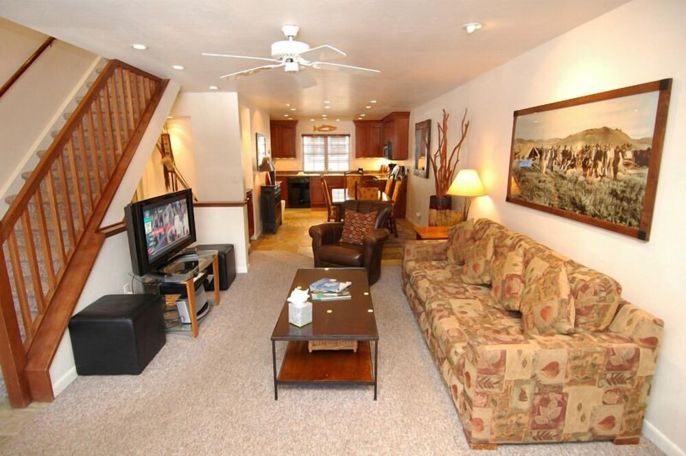 Alpenblick Townhomes - photo 31