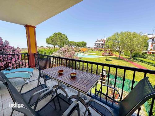Pool View 2 Bedroom Apartment Vista Esuri COL01 — 4-Star Luxury Hotel in Ayamonte, Spain