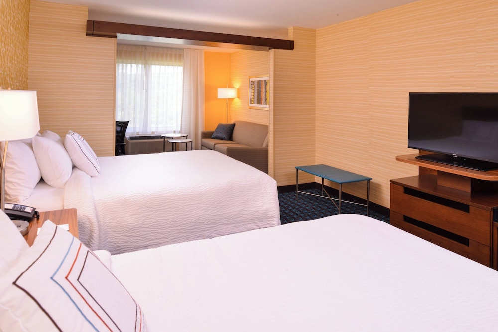 Fairfield by Marriott Inn & Suites Plymouth White Mountains - photo 11