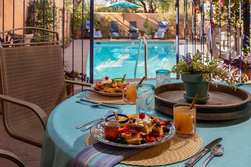 Adobe Rose Inn B&B - photo 55