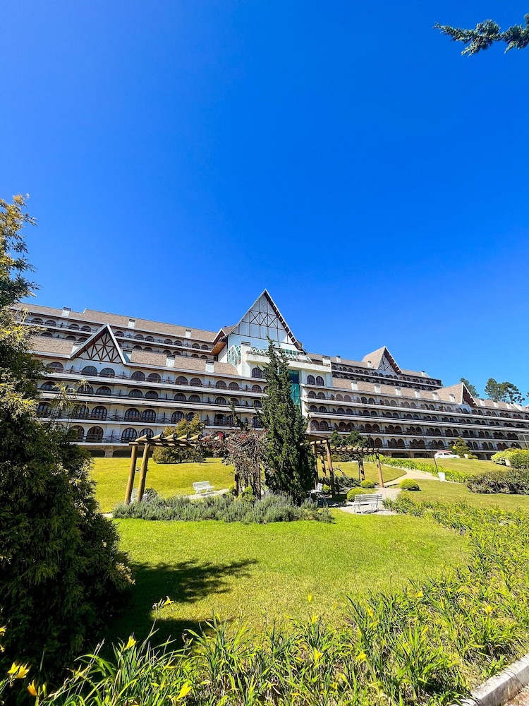 Quatre Saisons in Campos Do Jordao, Brasil