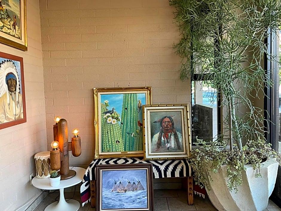 Sedona Uptown Suites - photo 16