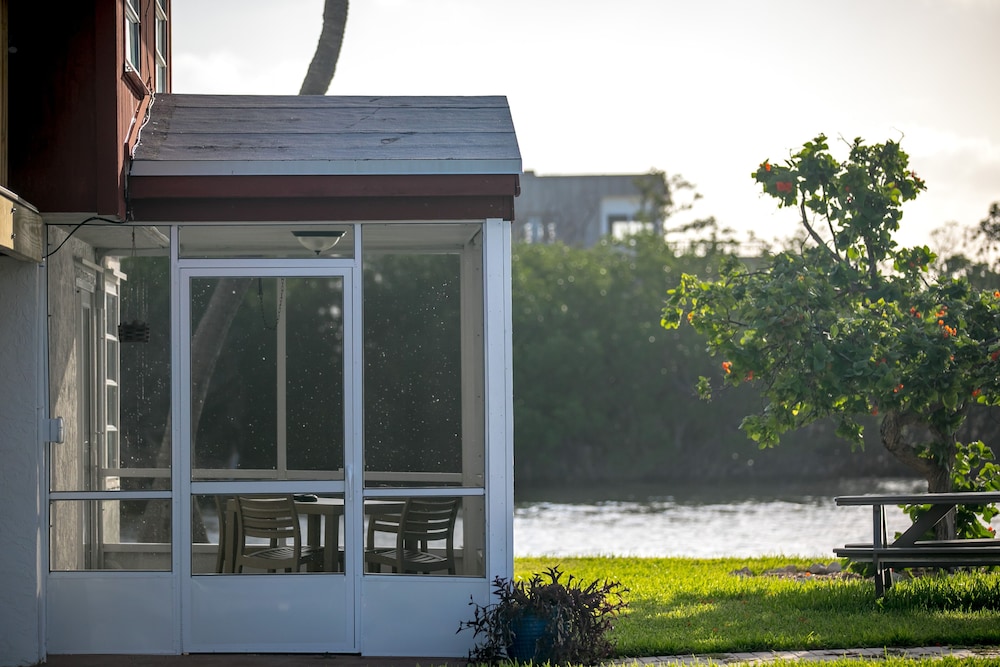 Ragged Edge Resort & Marina - photo 67