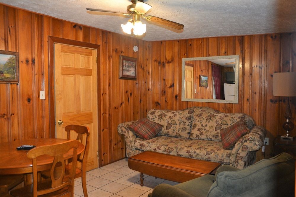 Lost Lodge Resort - photo 12