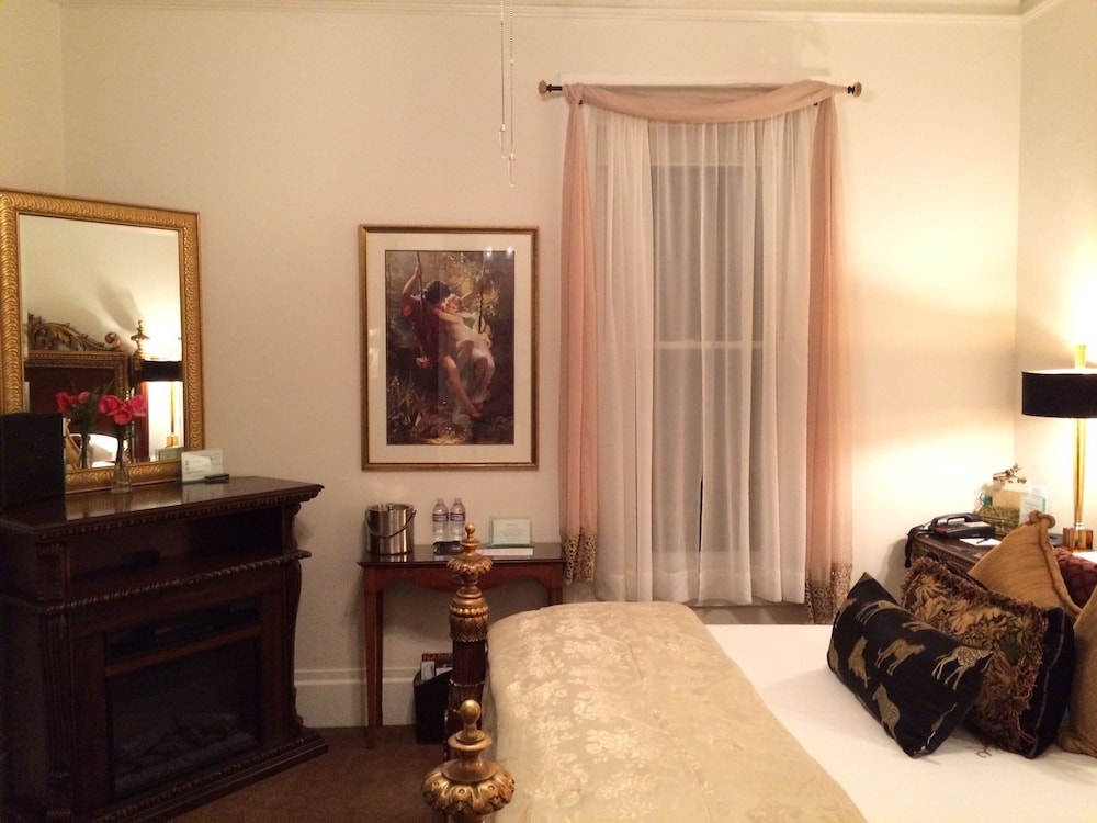Honor Mansion - photo 12