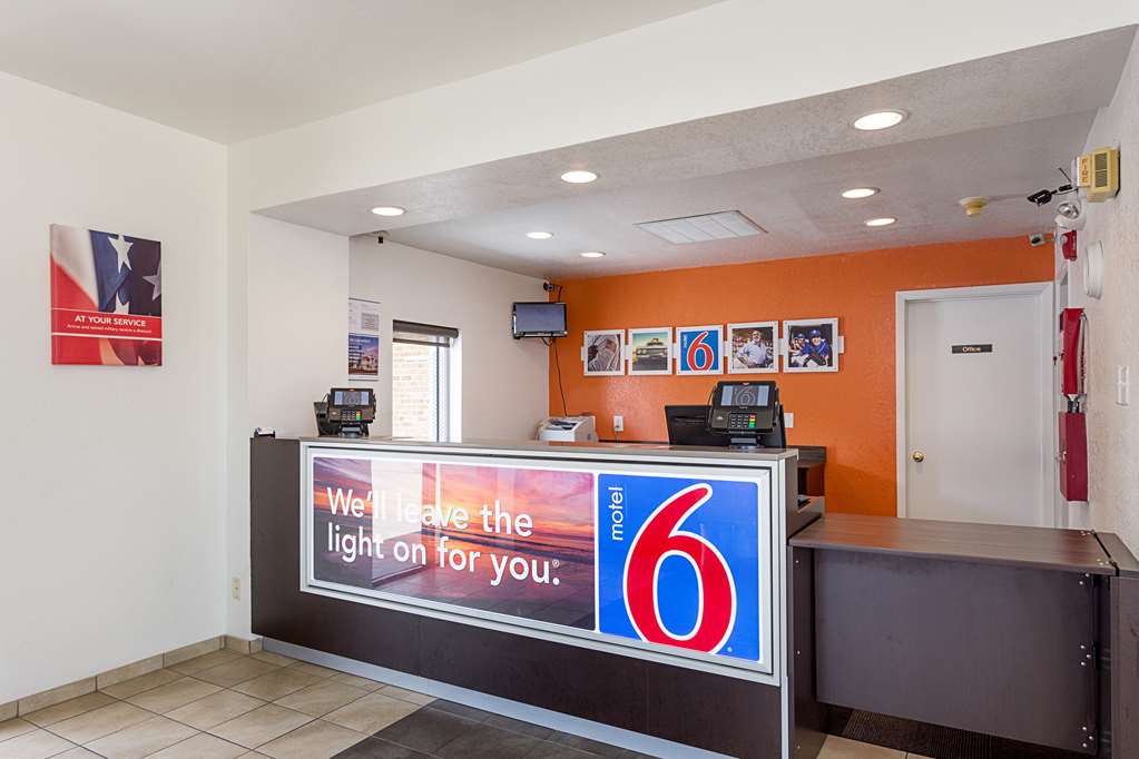Motel 6 Baton Rouge LA Southeast - photo 17