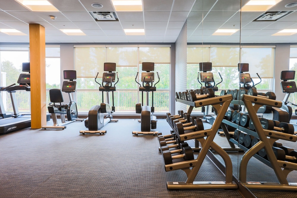 Fairfield Inn & Suites by Marriott Marquette - photo 30
